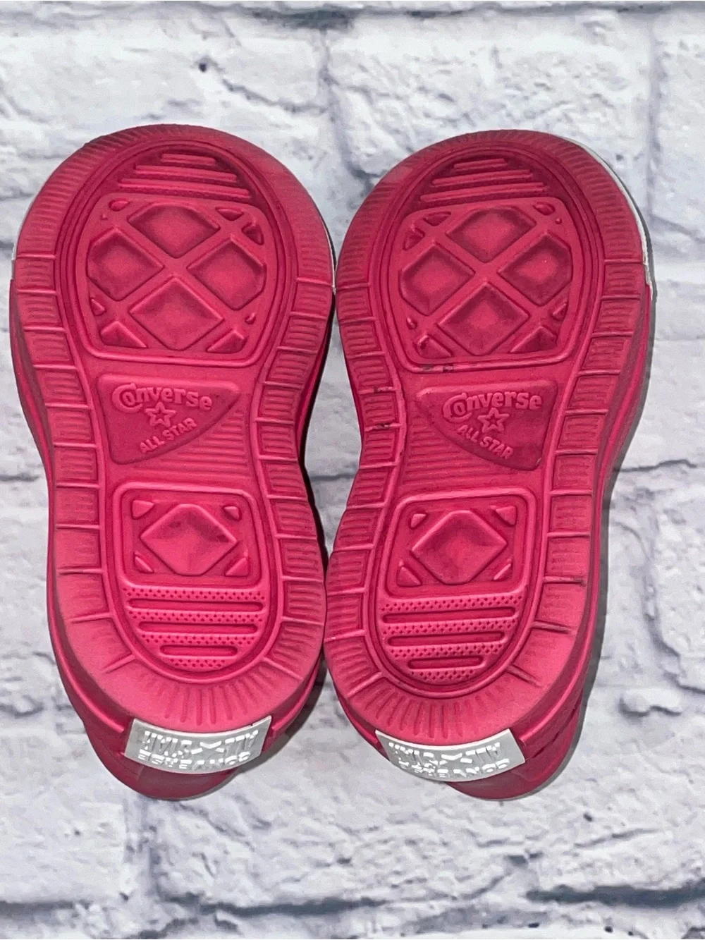 Converse Chuck Taylor All Star Play Lite CX Pink Sneaker. Size 11